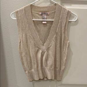 Cream colored Sleeveless Knit Sweater Vest